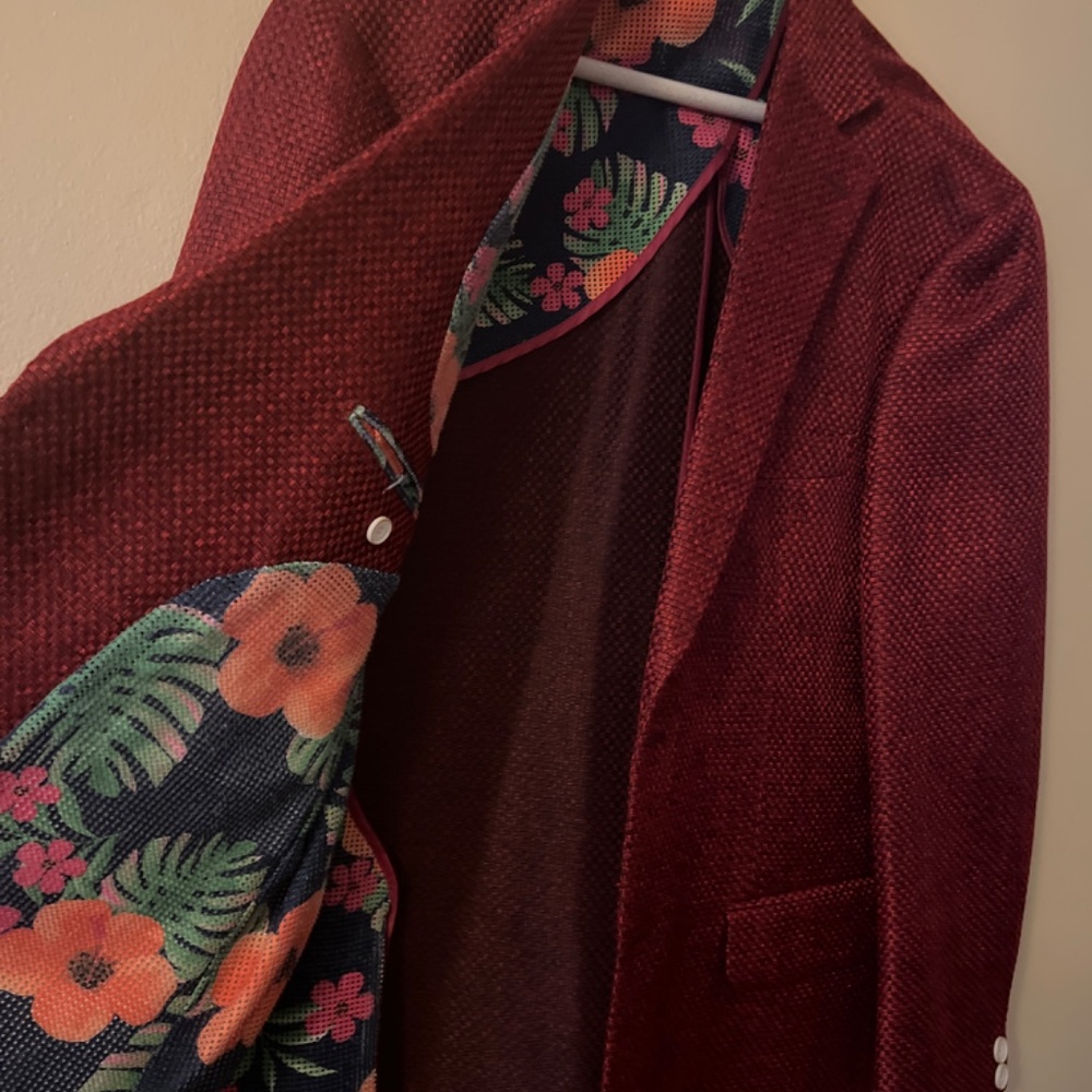 Men’s Red Blazer - Picture 3 of 3